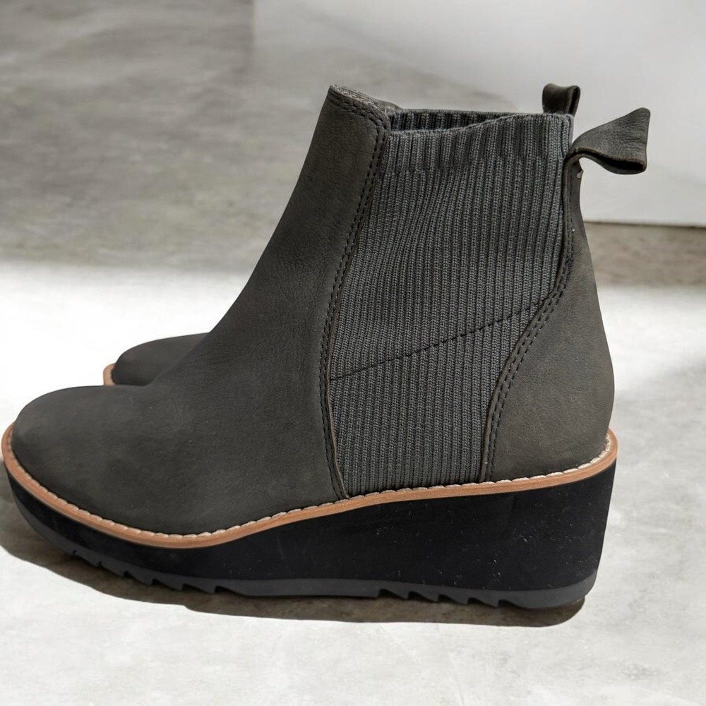 Eileen Fisher Womens Grey Nubuck Leather Knit Wedge Platform Ankle Boots Size 5